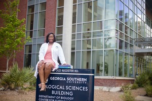 Nakia Hylton - Party Host Helpers 