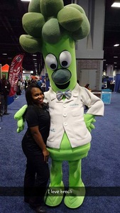 Ashley Lampkin - Party Host Helpers 