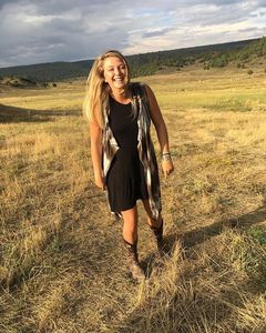Lauren Elizabeth Greer - Party Host Helpers