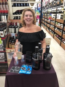 Kelley Gladwell - Party Host Helpers