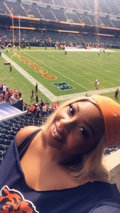 Brittney Noelle L - Party Host Helpers 